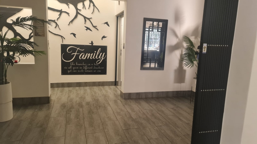 5 Bedroom Property for Sale in Protea Park North West